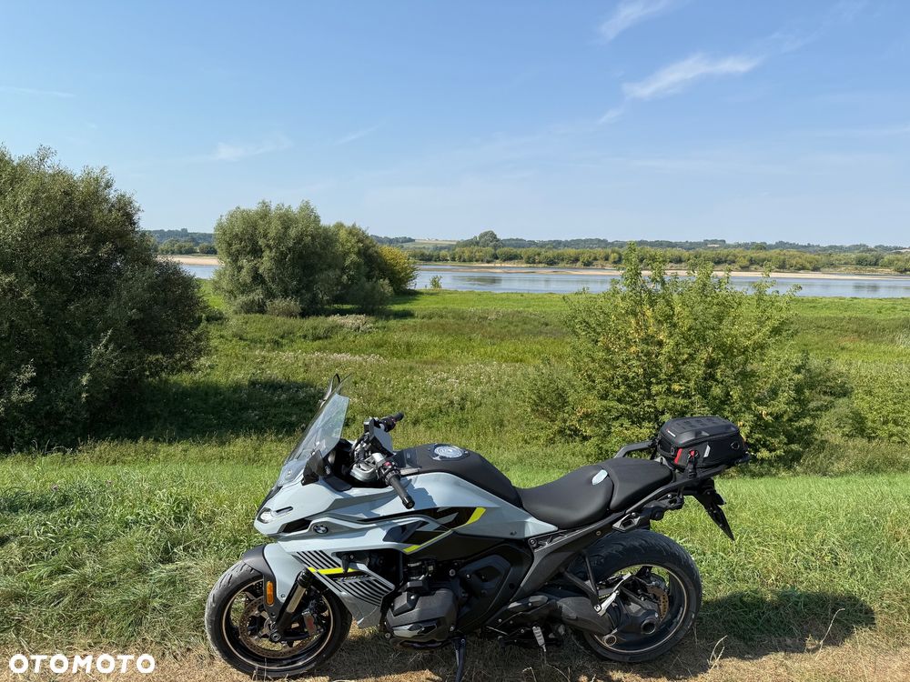 BMW R - 8