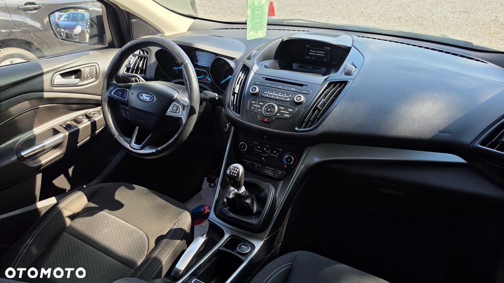 Ford Kuga 1.5 EcoBoost 2x4 SYNC - 11