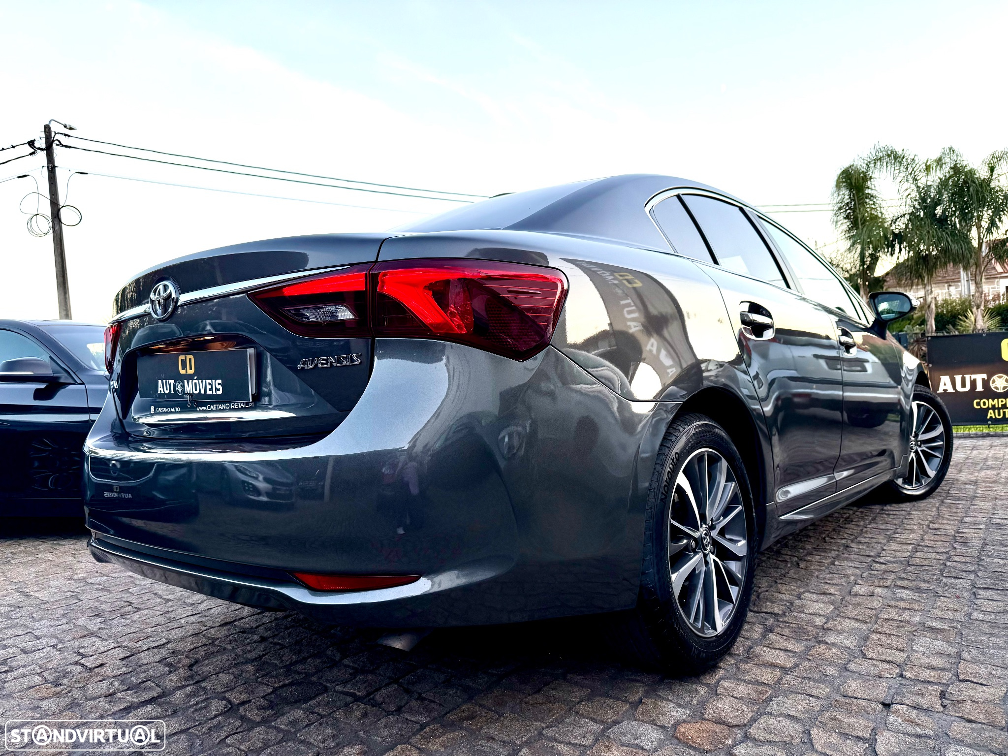 Toyota Avensis SD 1.6 D-4D Luxury+GPS - 2