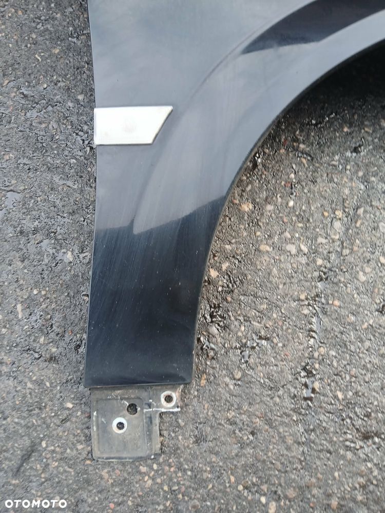 Opel Vectra C Lift Błotnik prawy kod lakieru Z20R - 4