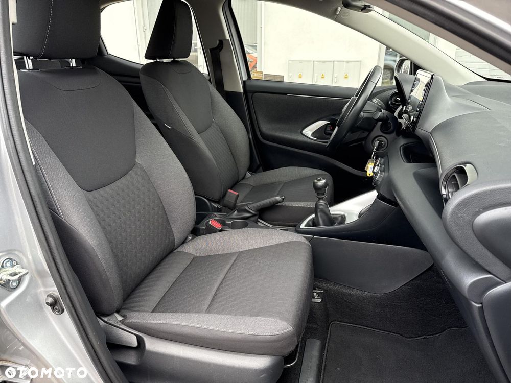 Toyota Yaris - 9