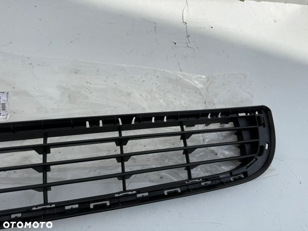 NOWA OE PEUGEOT PARTNER CITROEN BERLINGO 2012-18 KRATKA ATRAPA ZDERZAKA 9677603680 - 3