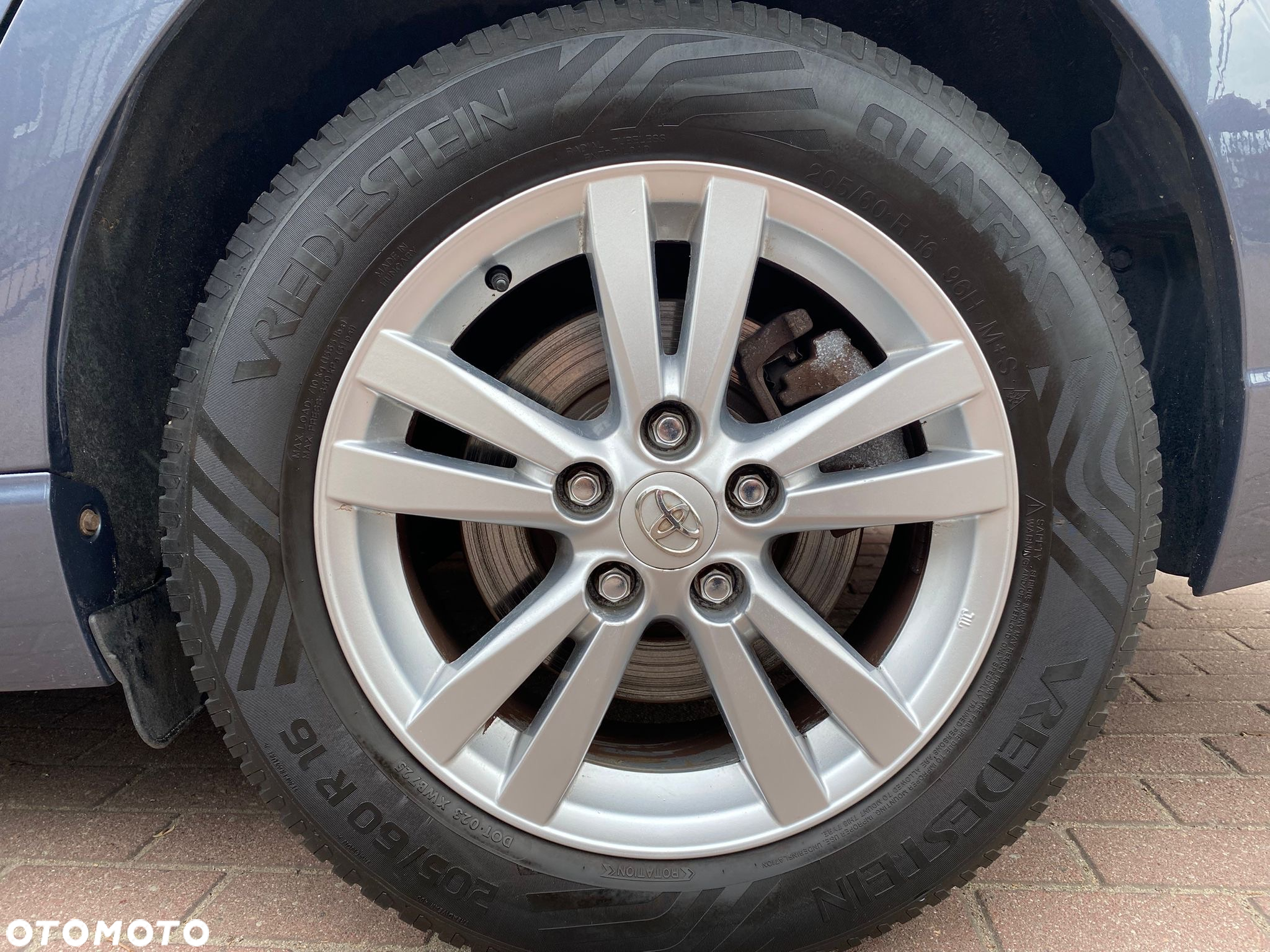 Toyota Avensis 1.8 Business Edition - 9