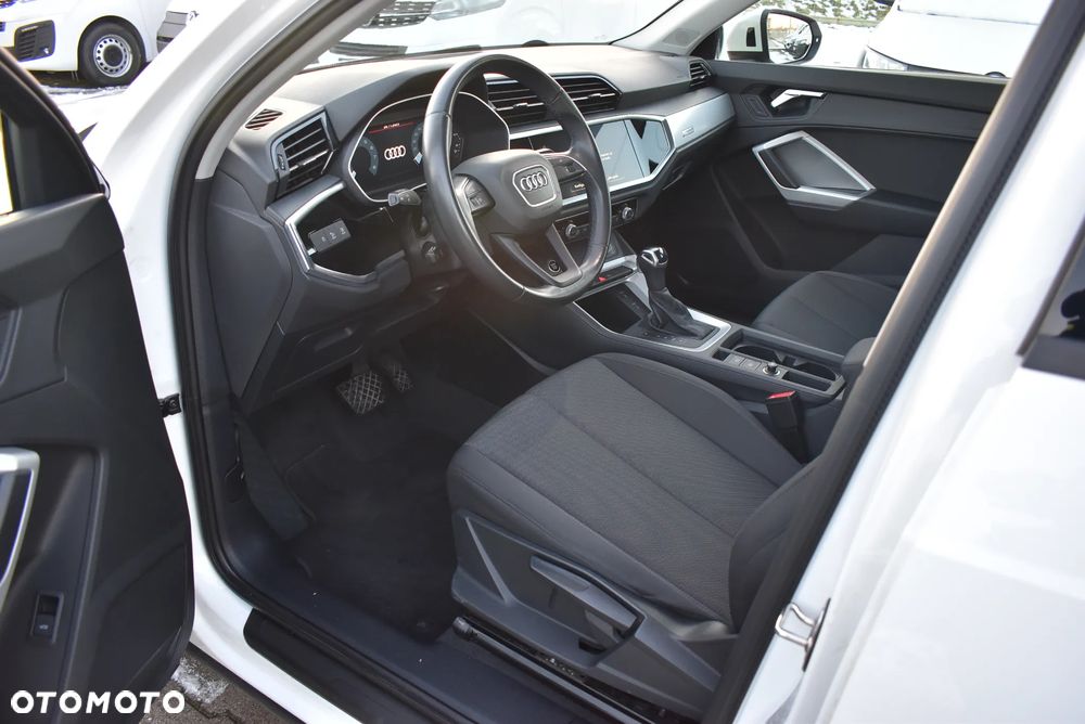 Audi Q3 35 TFSI S tronic - 9