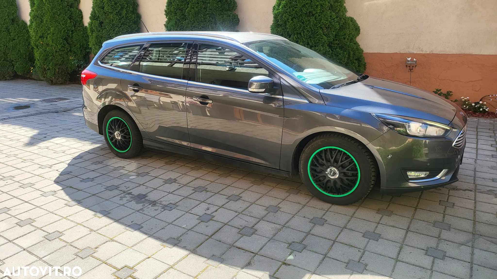 Ford Focus 2.0 TDCi DPF Aut. Titanium - 34