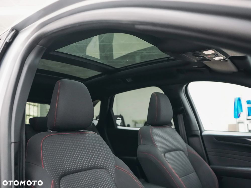 Ford Kuga 2.5 Duratec FHEV 4x4 ST-LINE - 34