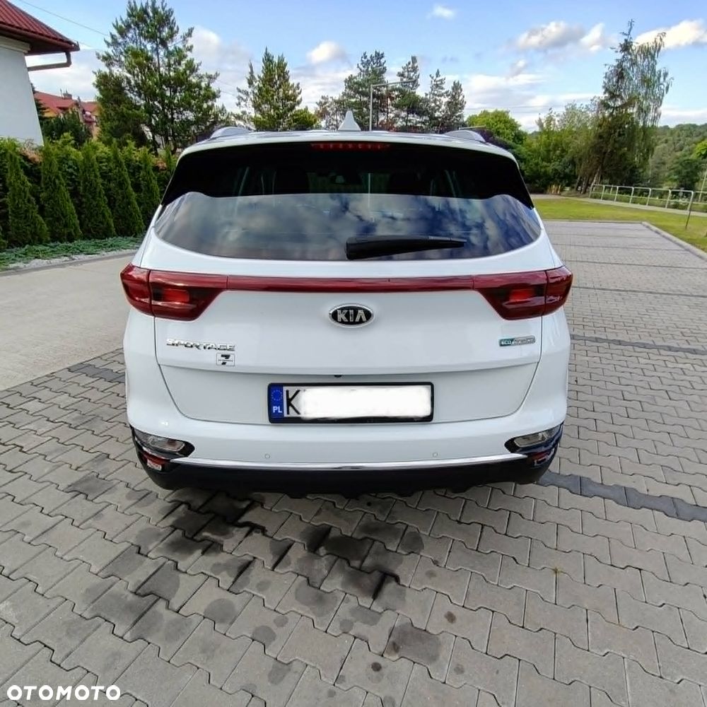 Kia Sportage 1.6 CRDI MHEV Business Line 4WD DCT - 4