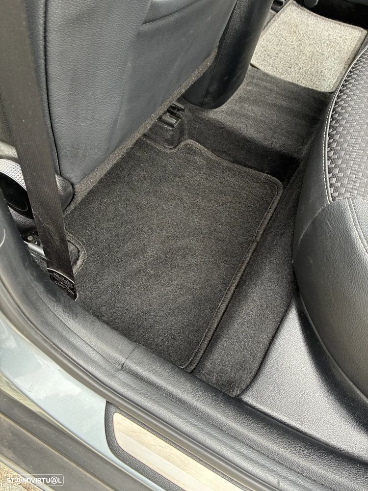 Kia XCeed 1.6 CRDi Tech - 15