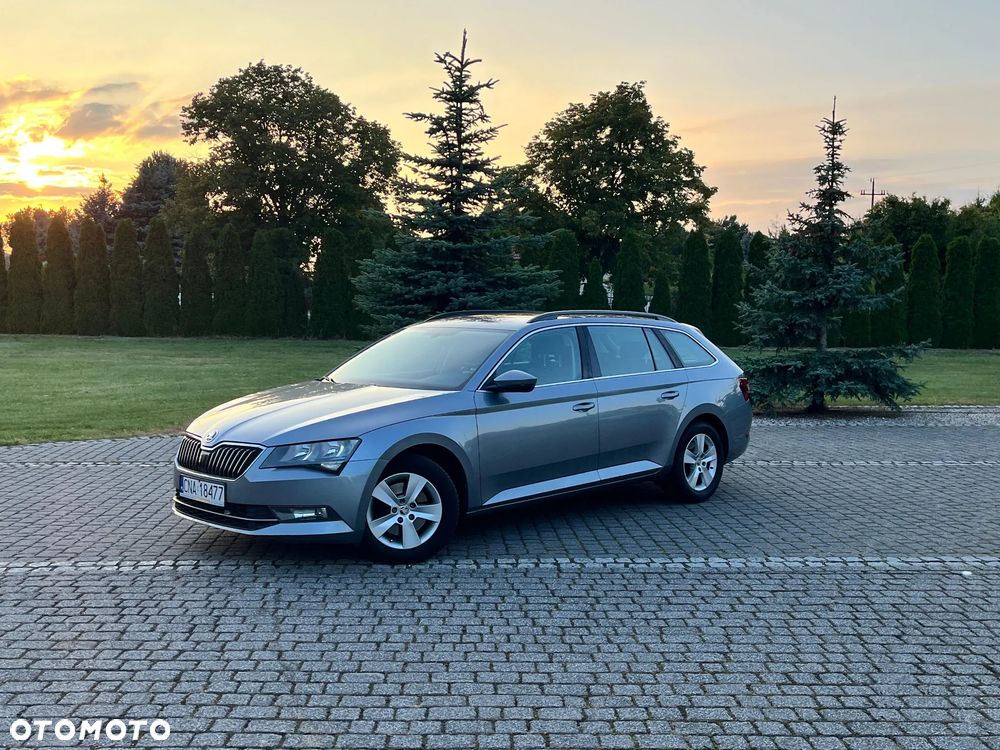 Skoda Superb 1.6 TDI Ambition DSG - 3