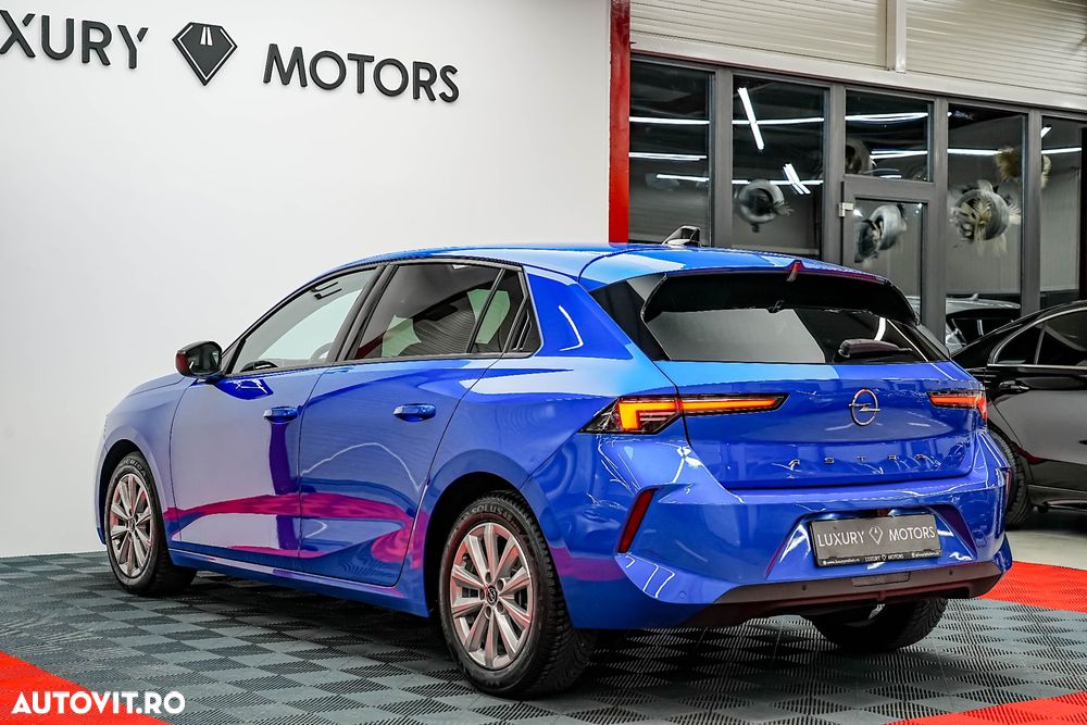 Opel Astra 1.2L Turbo Start/Stop AT8 Business Edition - 35