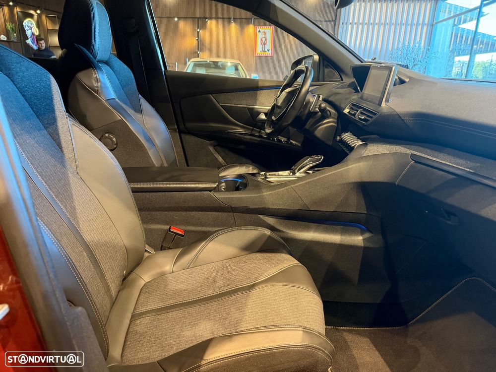 Peugeot 3008 1.6 BlueHDi GT Line EAT6 - 27
