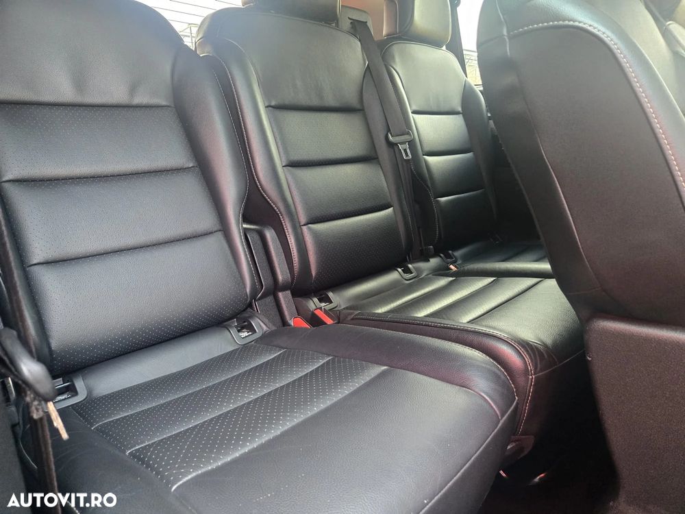 Peugeot Traveller L2H1 BlueHDI S&S Combispace Premium - 17