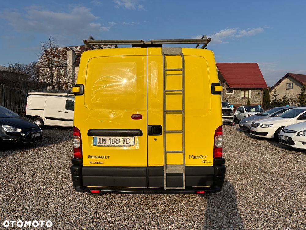 Renault Master - 25