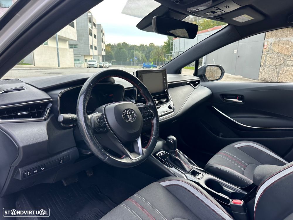 Toyota Corolla 1.8 Hybrid GR-Sport - 35