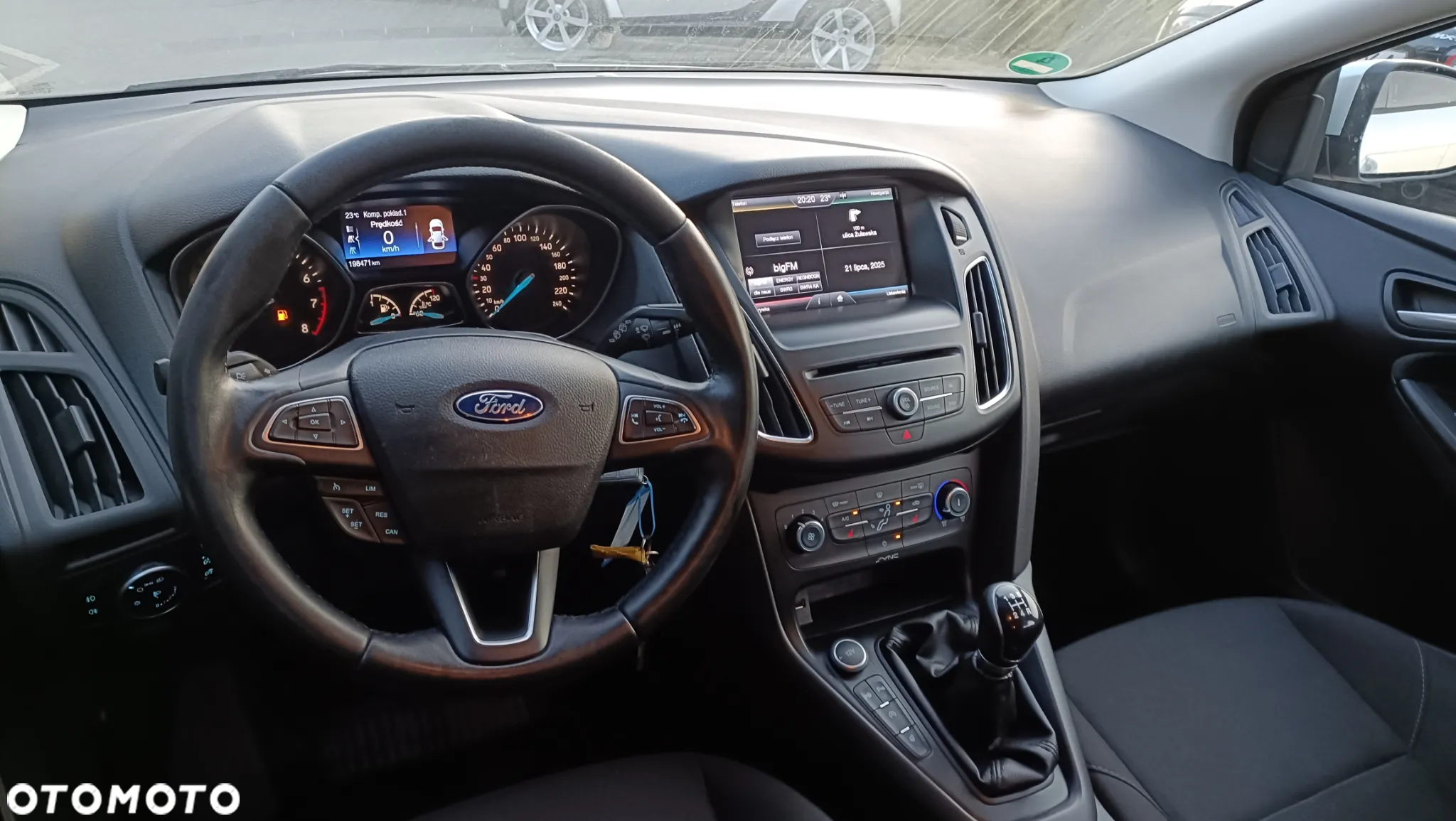 Ford Focus 1.0 EcoBoost Ambiente - 15