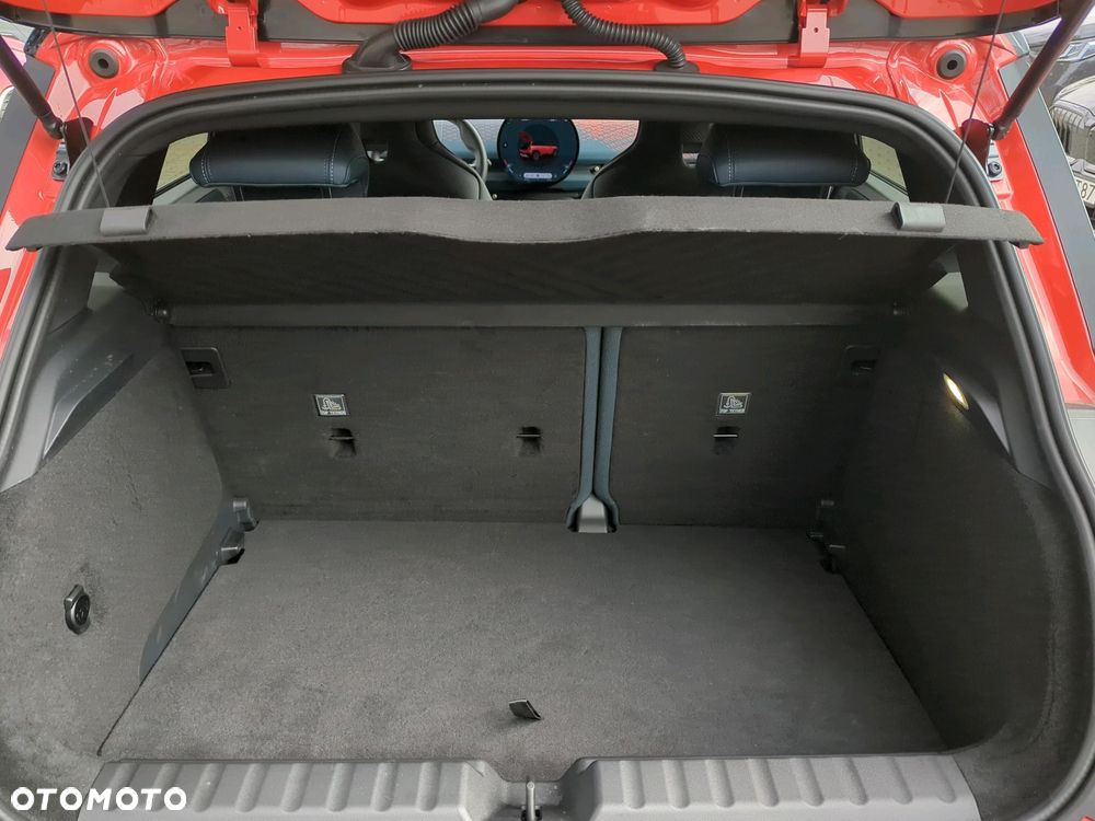 MINI Aceman SE 54.2kWh Linia Favoured - 11