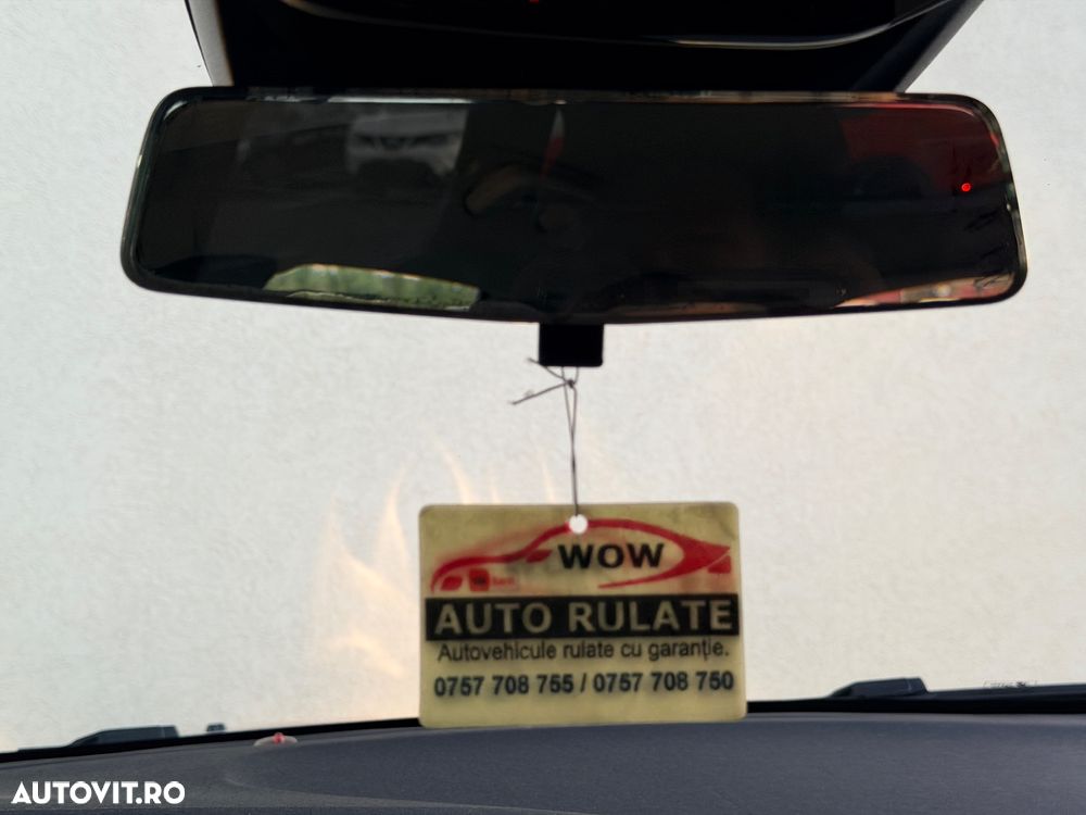 Volvo V40 D2 Kinetic - 27