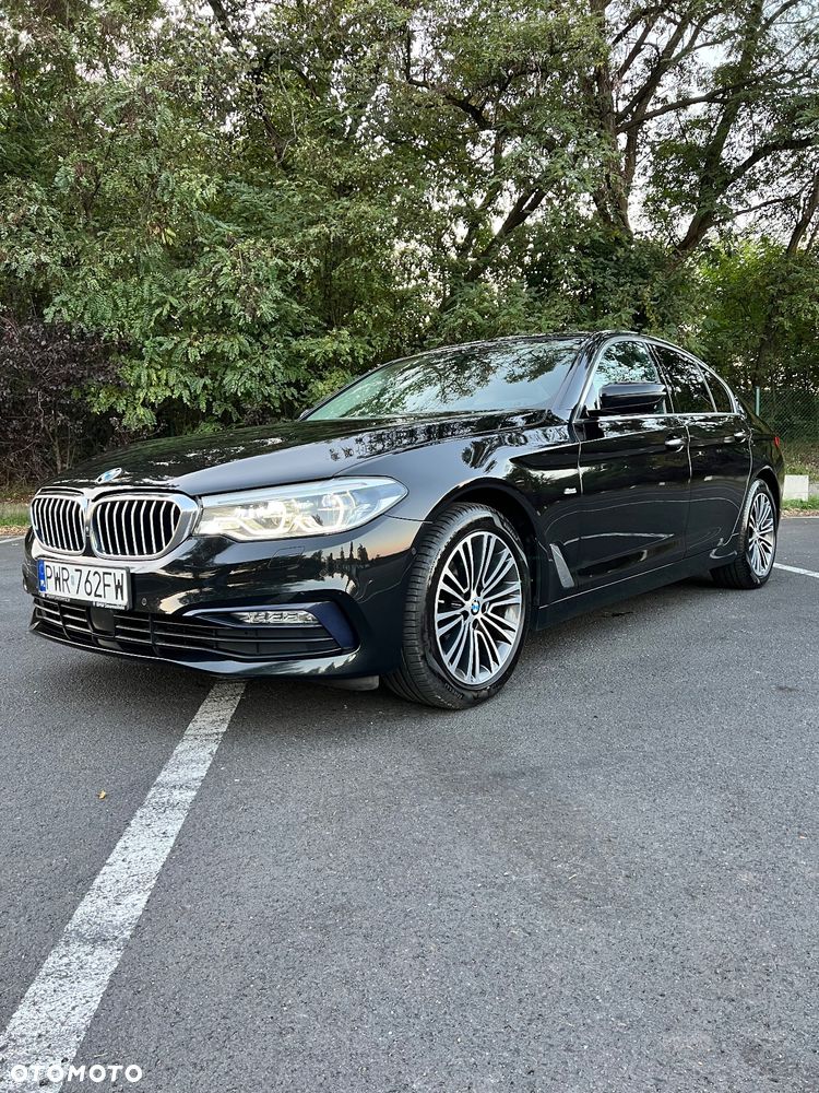 BMW Seria 5 520d xDrive - 18
