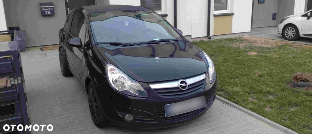 Opel Corsa 1.2 16V Cosmo - 4