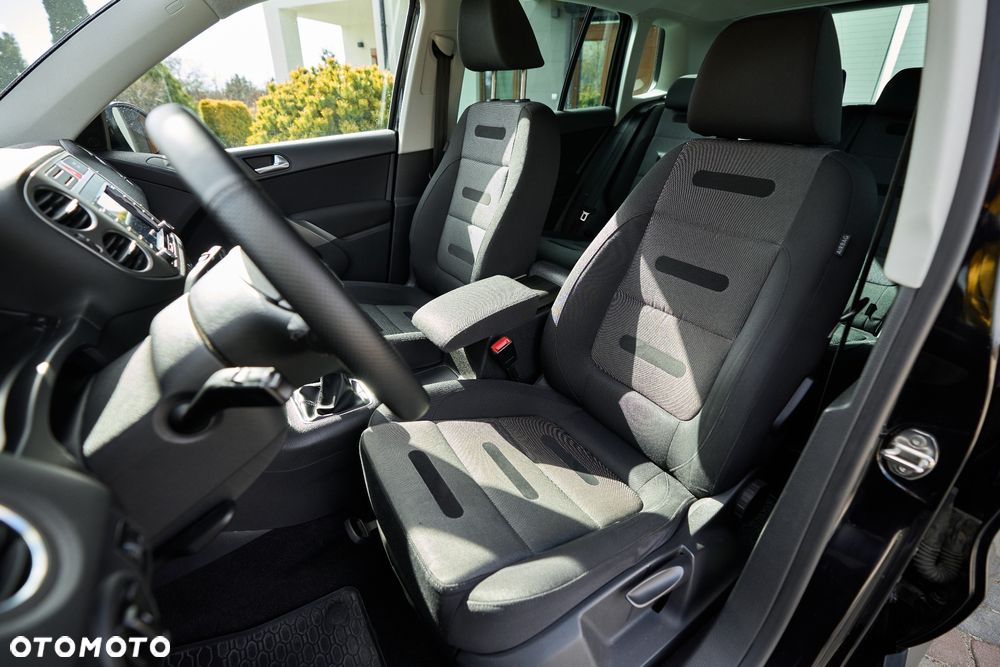 Volkswagen Tiguan - 16