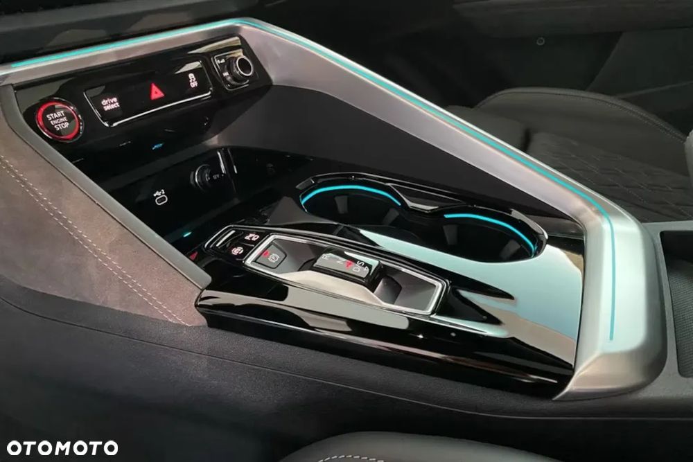 Audi SQ5 TFSI quattro S tronic - 17