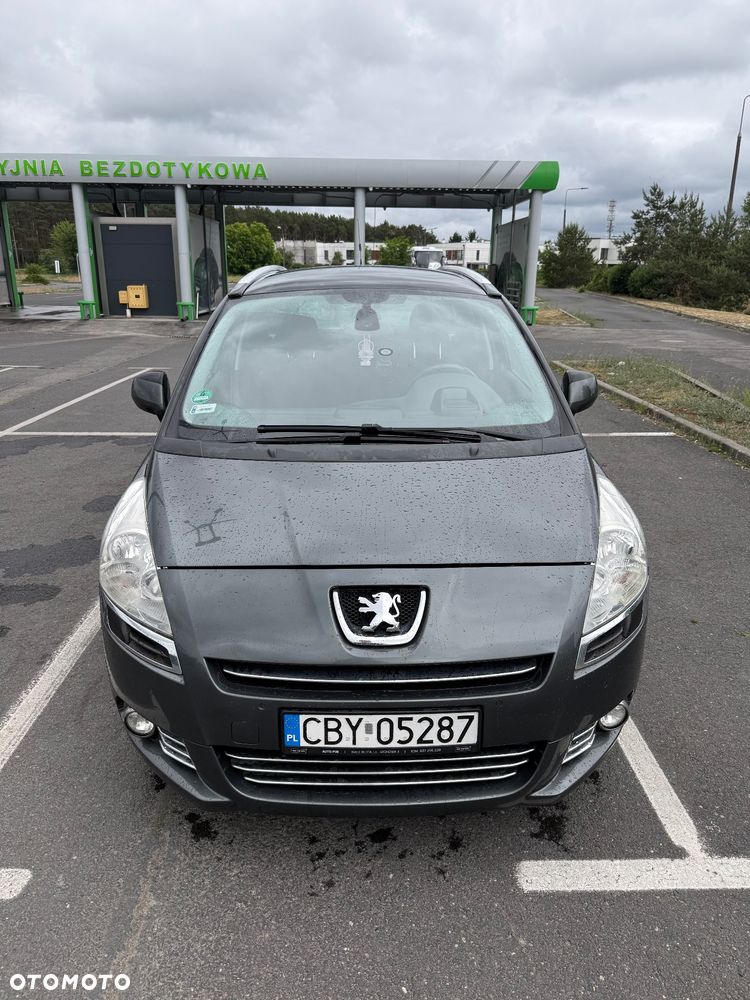 Peugeot 5008 1.6 HDi Premium - 1