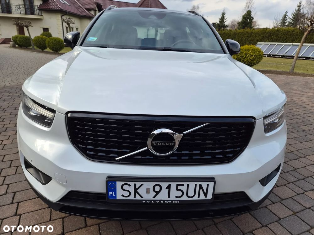 Volvo XC 40 T3 R-Design - 6