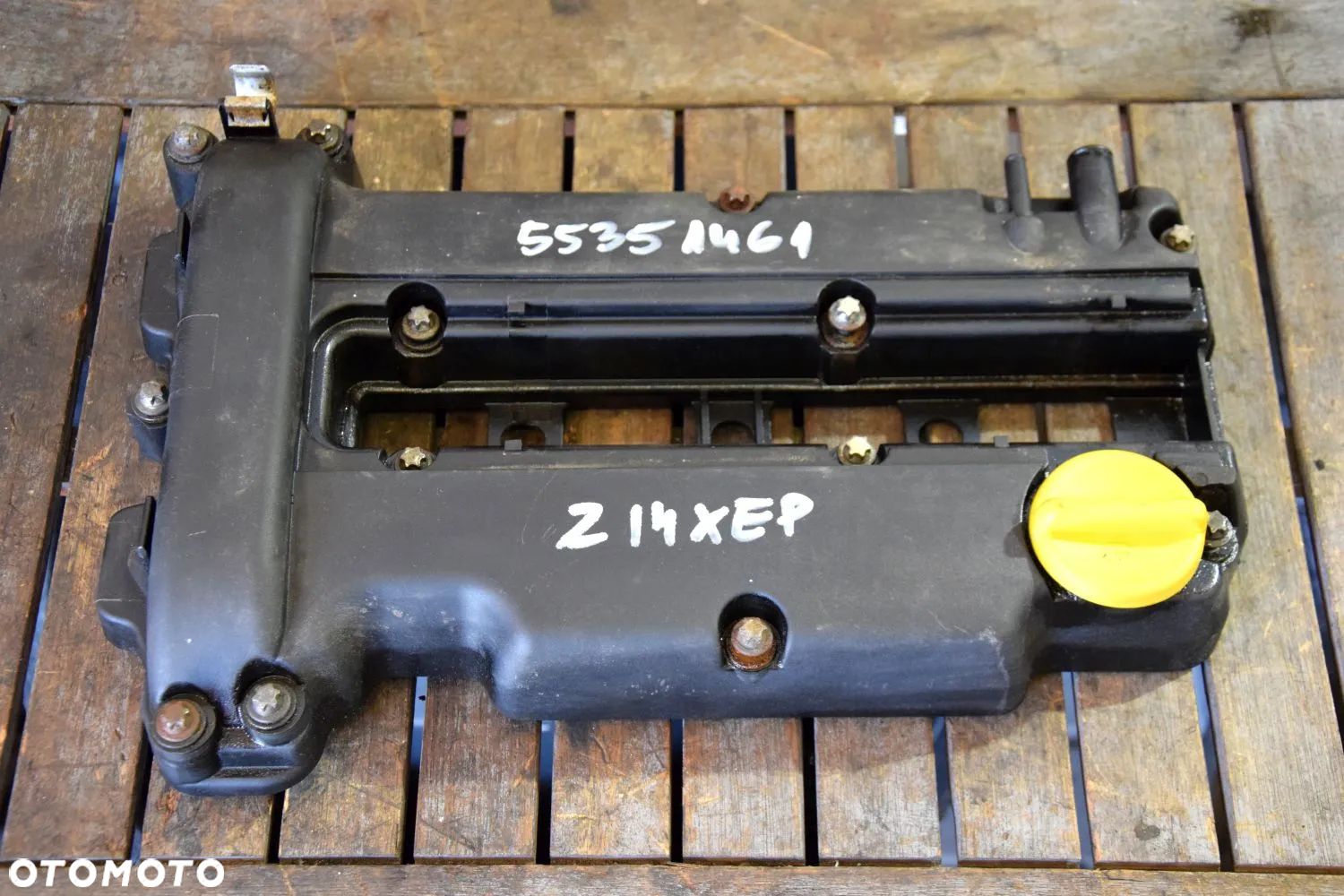 Opel 1.4 Z14XEP 1.2 Z12XEP Pokrywa zaworów 55351461 - 1