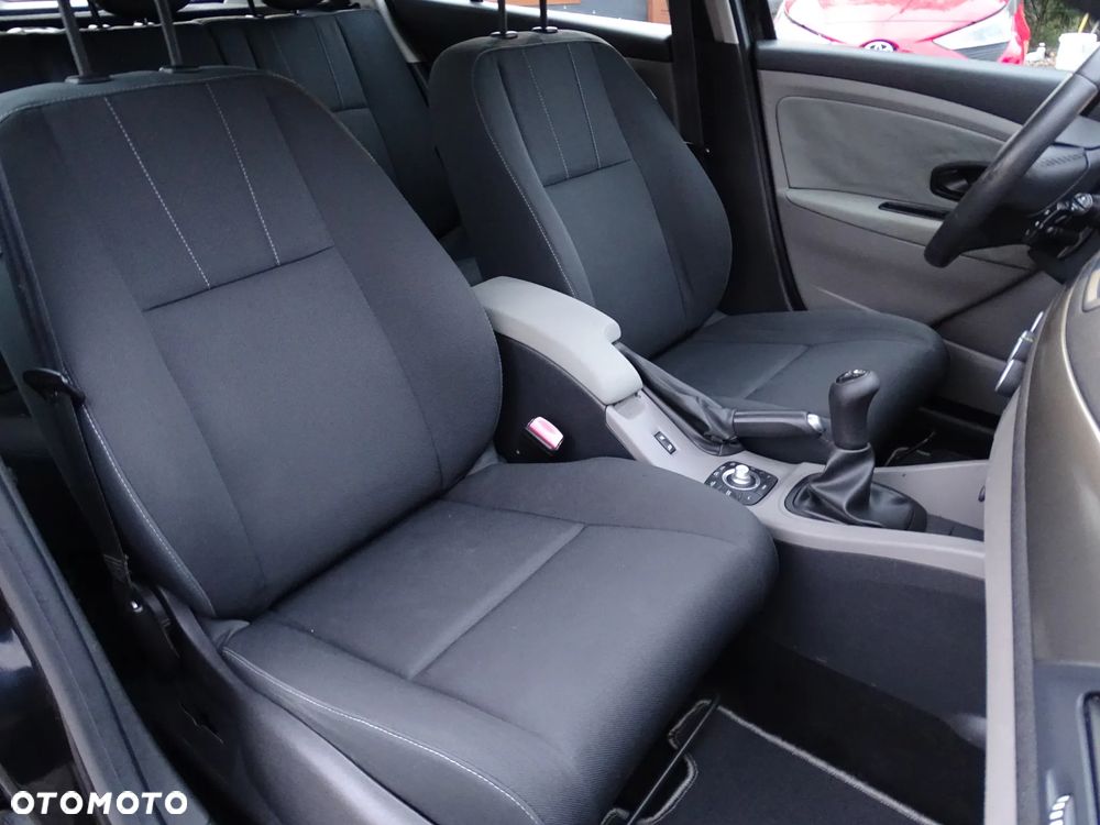 Renault Megane 1.6 16V 100 TomTom Edition - 17