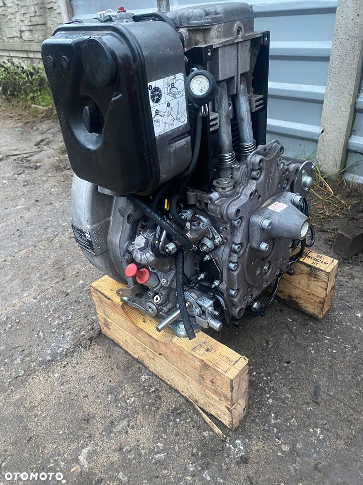 Hatz supra 1d81 silnik  2021 rok zagęszczarka gruntu Wacker