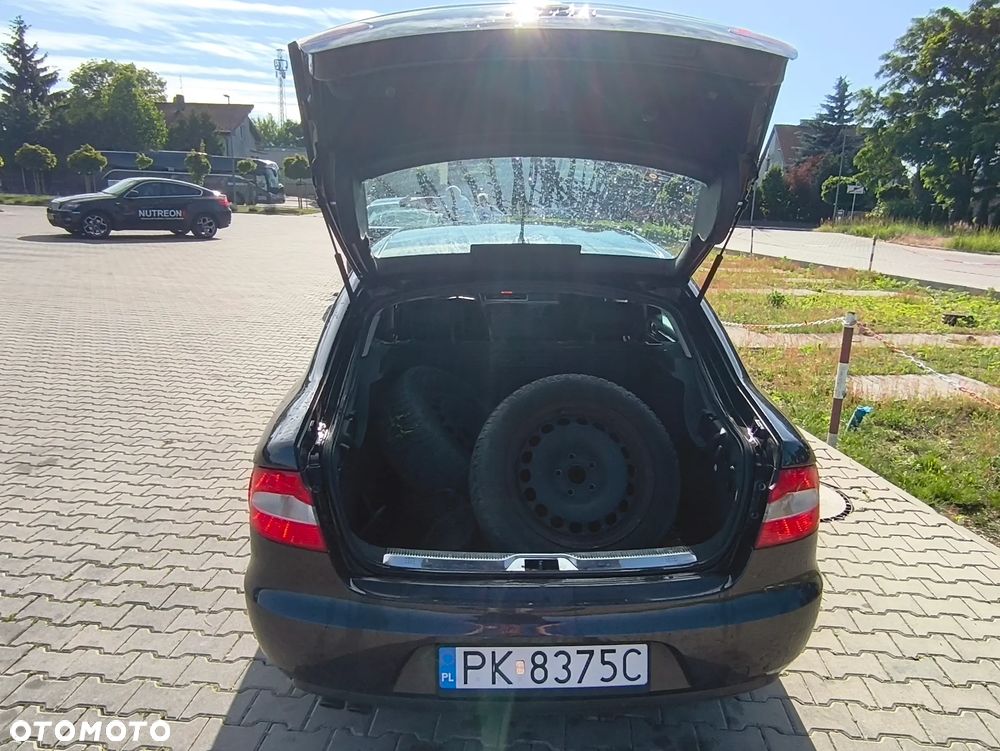 Skoda Superb 2.0 TDI Ambition DSG - 6