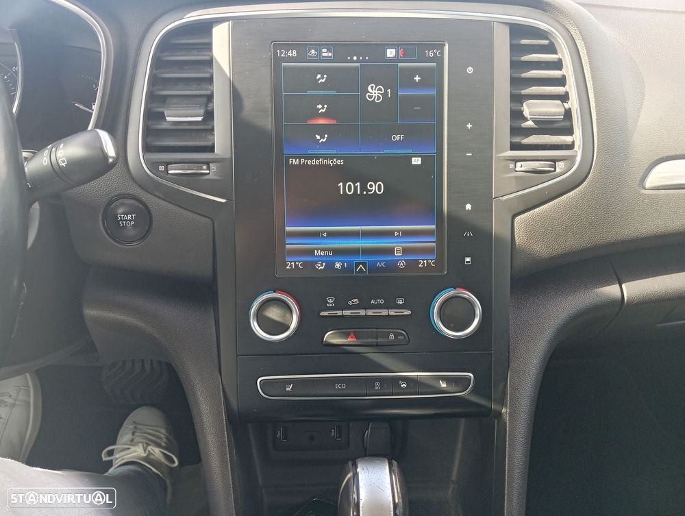 Renault Mégane Sport Tourer BLUE dCi 115 EDC BOSE EDITION - 9