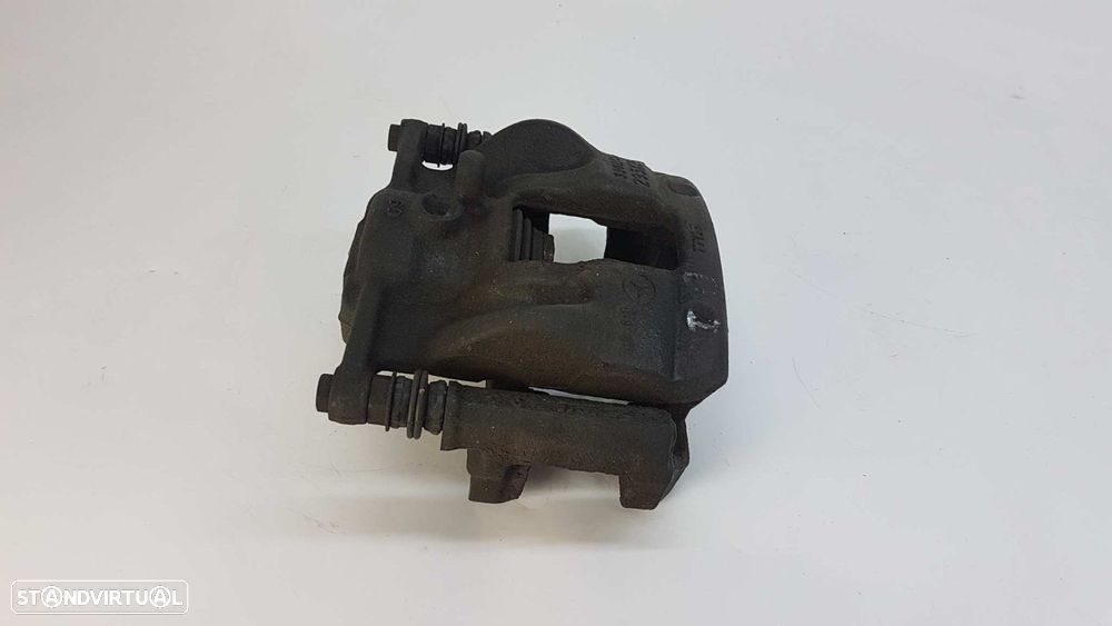 PINÇA DE TRAVÃO FRENTE ESQUERDA MERCEDES CLASE GLA (W156) GLA 200 CDI (156.908) - 1