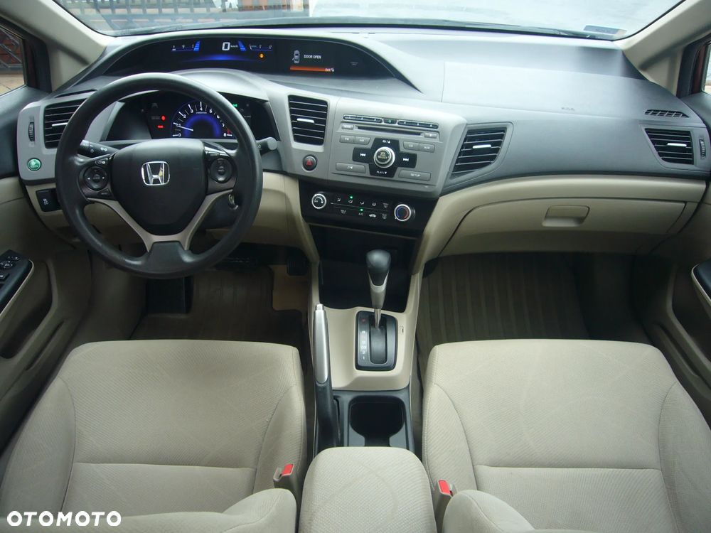 Honda Civic 1.8 Comfort - 15