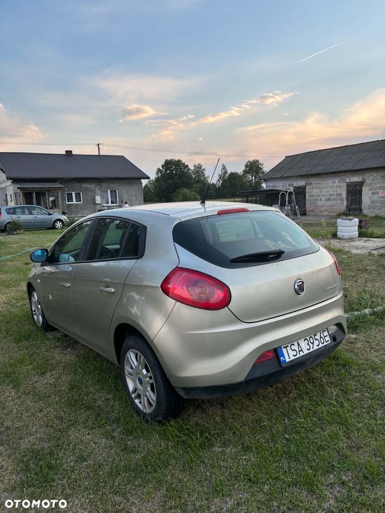Fiat Bravo 1.4 T-JET 16V Dynamic - 2