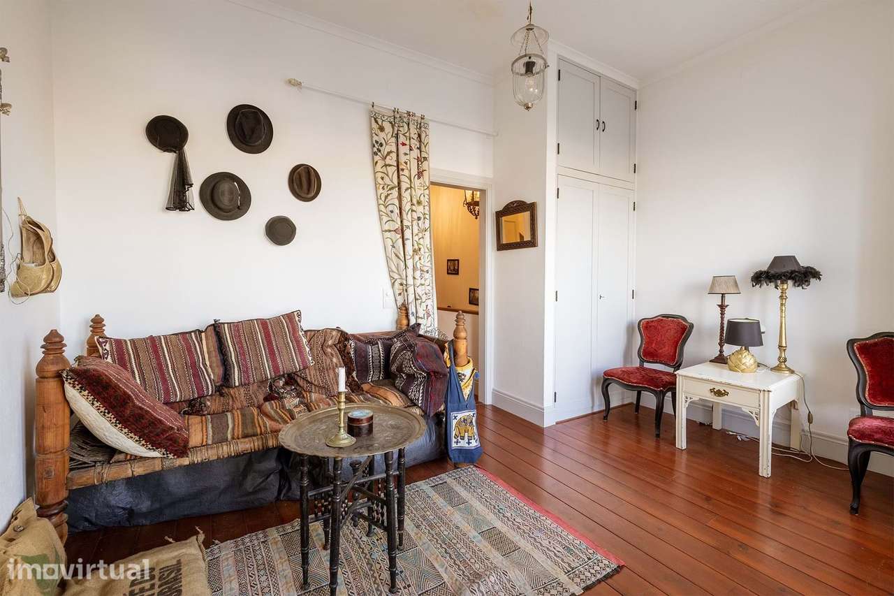 EXCELENTE OPORTUNIDADE PRÉDIO C/ 2 APARTAMENTOS INDEPENDENTES NO CENTR - Grande imagem: 5/42
