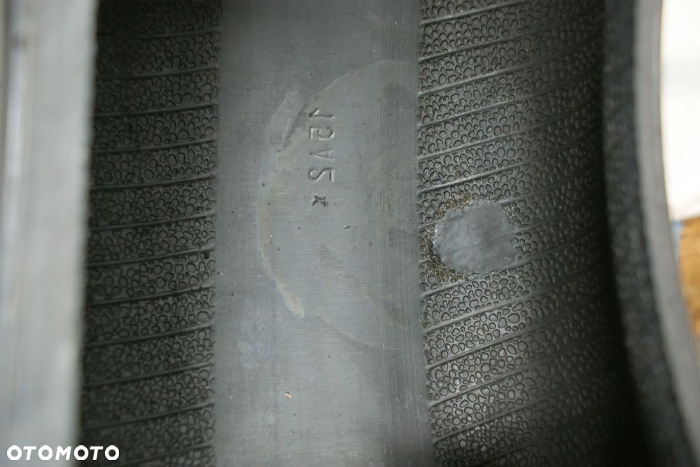 185/65R15 GOODYEAR VECTOR 4SEASONS , 6,4mm (A 9381) - 4