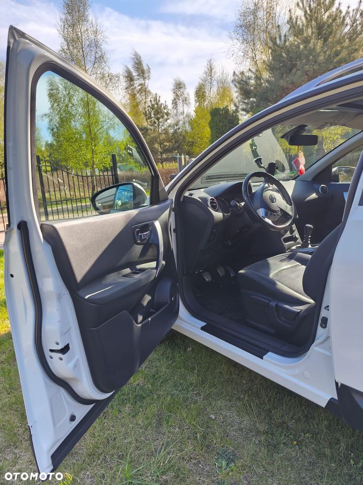 Nissan Qashqai+2 2.0 4x4 Tekna - 7