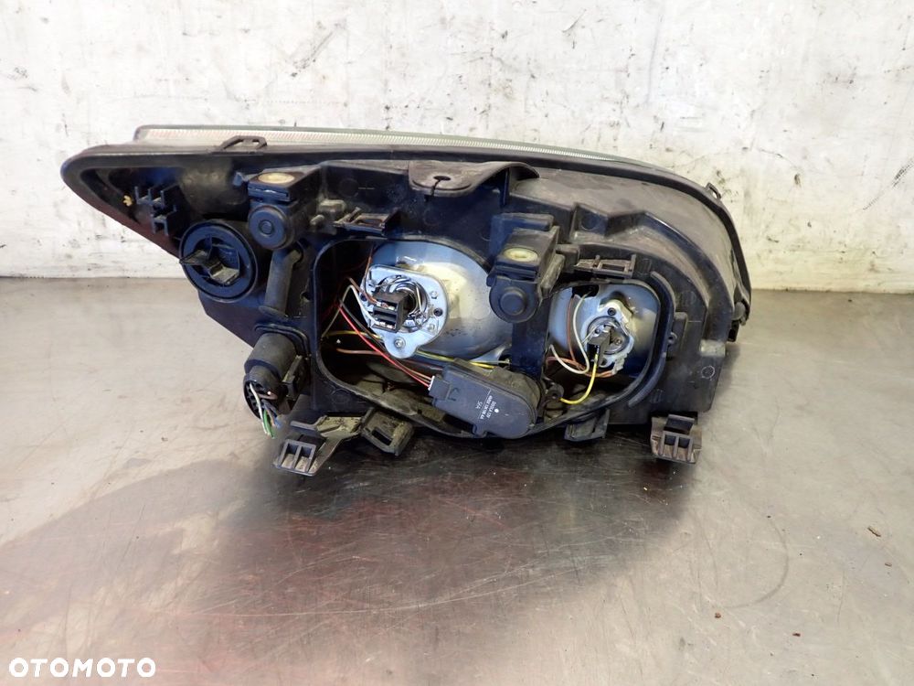 LAMPA LEWA PRZEDNIA FORD FOCUS MK2 - 4