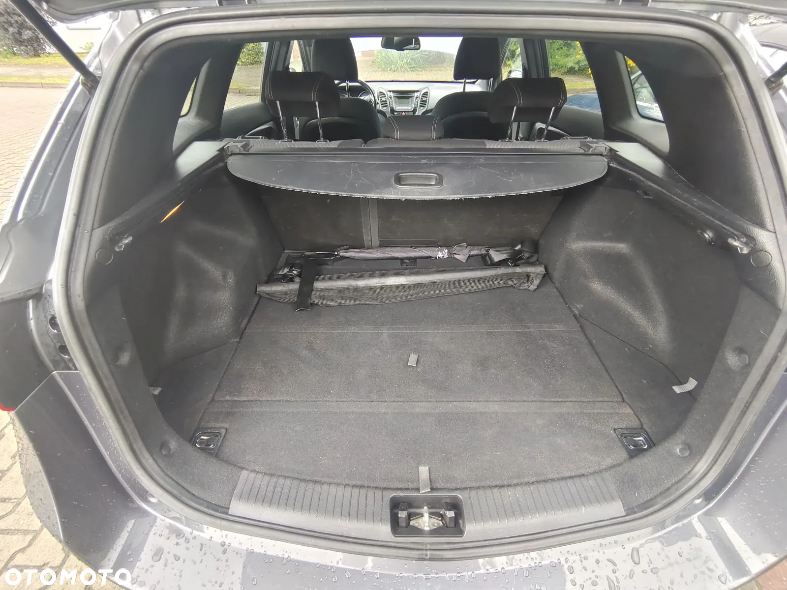 Hyundai i30 1.6 CRDi BlueDrive Go - 28