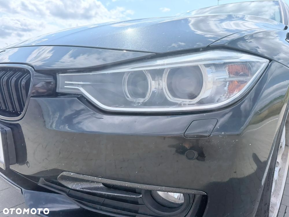 BMW Seria 3 320d - 26