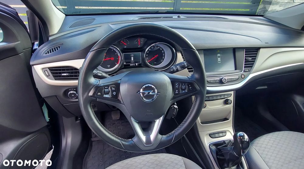 Opel Astra - 24