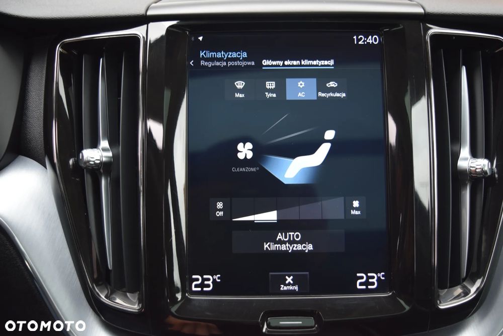 Volvo XC 60 D3 Momentum Pro - 25