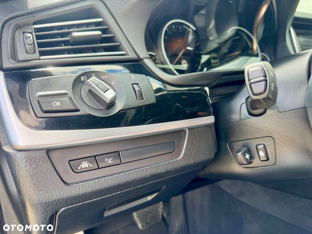 BMW Seria 5 - 21