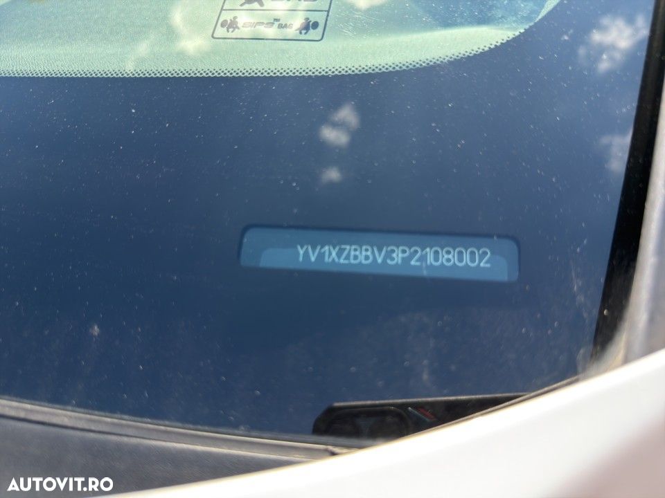 Volvo XC 40 - 23