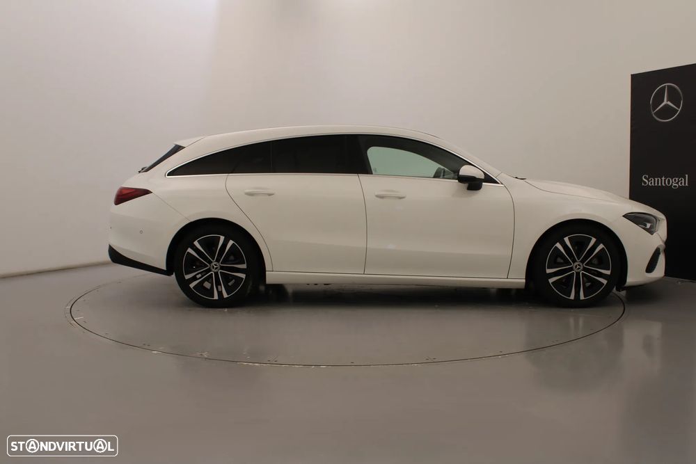 Mercedes-Benz CLA 180 d Shooting Brake Progressive Aut. - 4