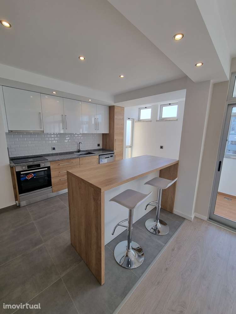 T3 Zona Calma e Central - Grande imagem: 4/59