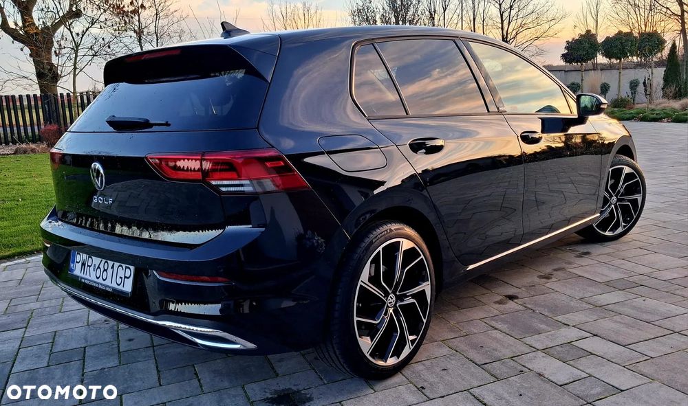 Volkswagen Golf 1.5 TSI OPF Move - 3