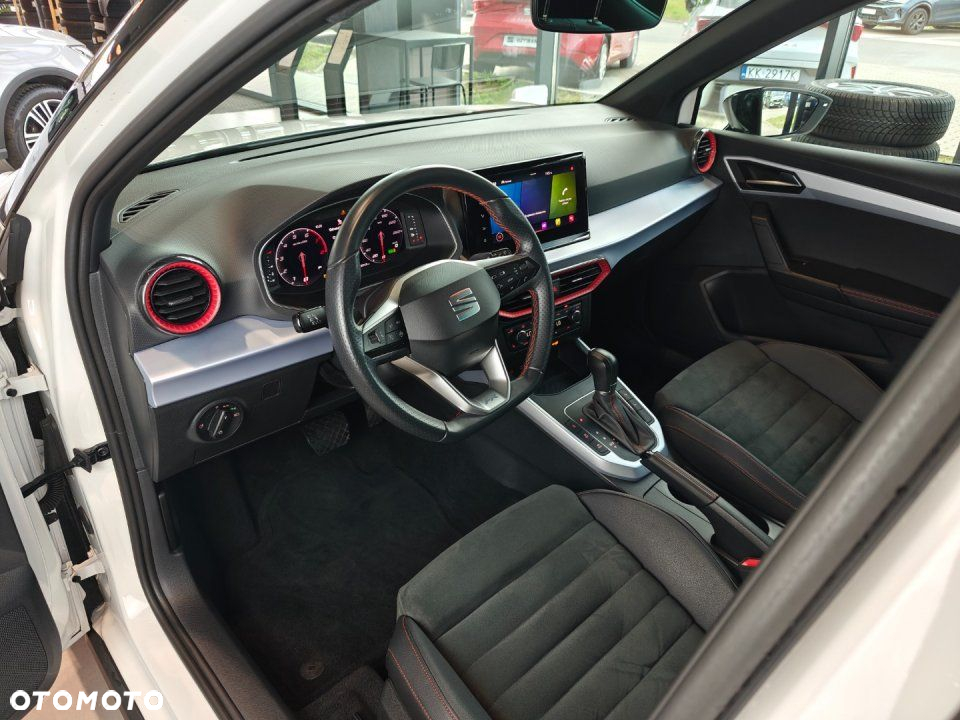 Seat Arona - 13