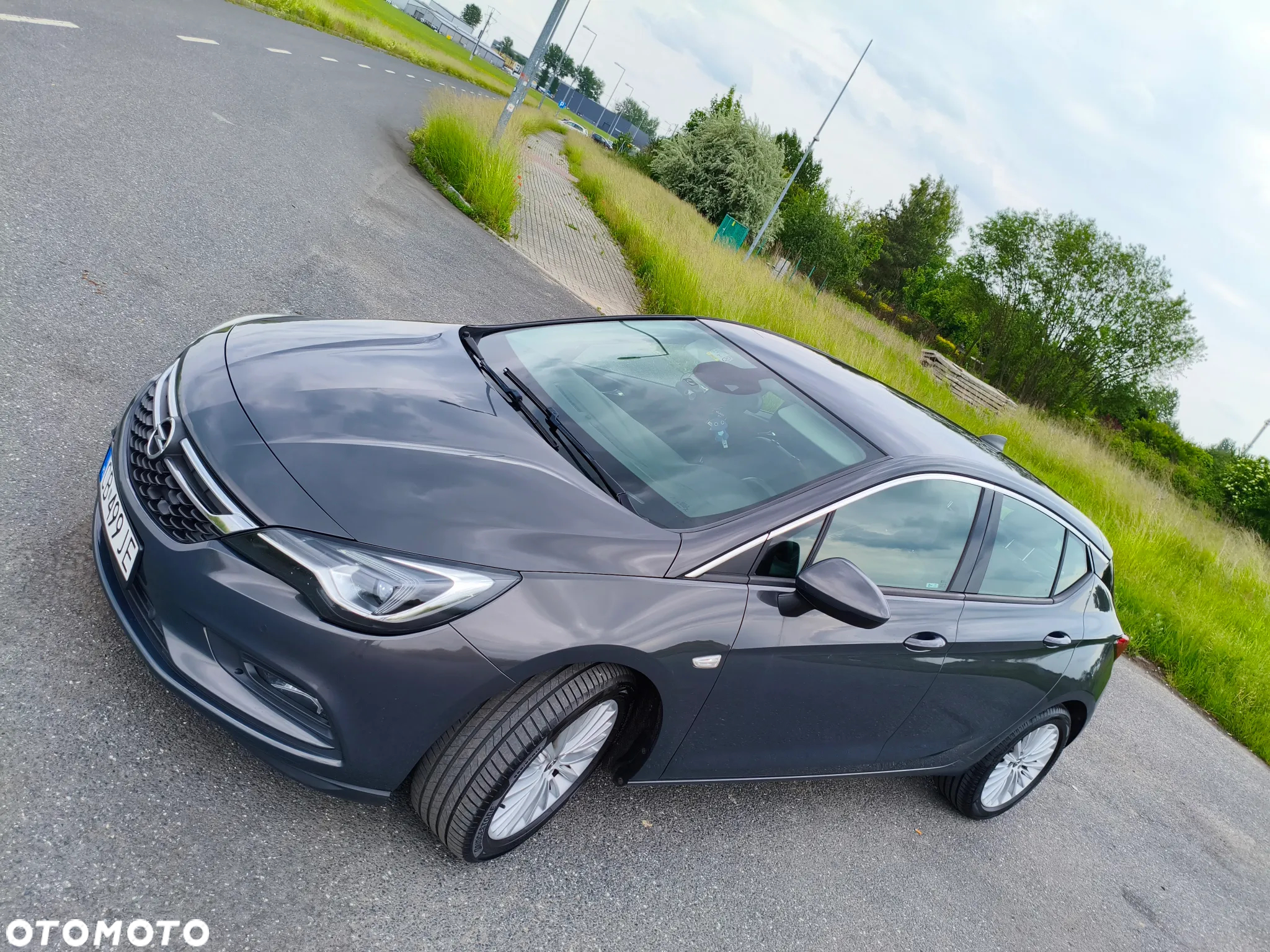 Opel Astra IV 1.6 CDTI Cosmo - 8